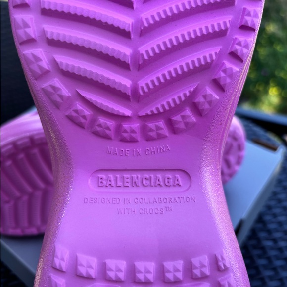 Balenciaga x Crocs Glitter Pink Slides SZ 10 BNWB - Picture 2 of 6